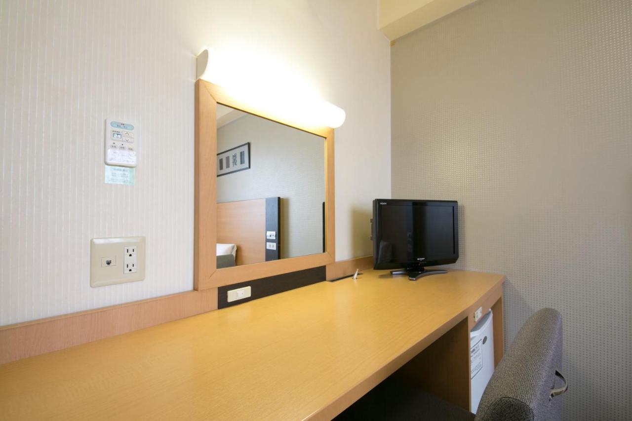 Hotel Econo Taki Kültér fotó